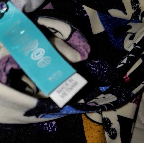 NWT TC2 DISNEY LULAROE LEGGINGS MICKEY AND MINNIE - Picture 3 of 5